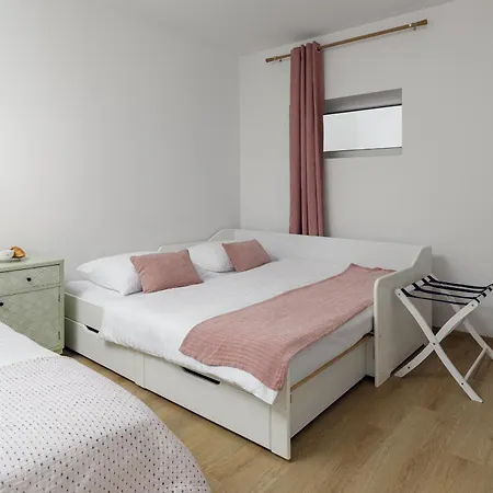 Bed and breakfast Cozy House Close To Center 4*