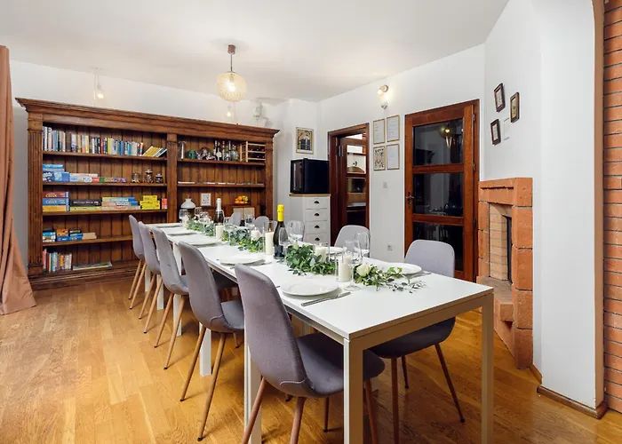 Cozy House Close To Center Bed and breakfast 4*