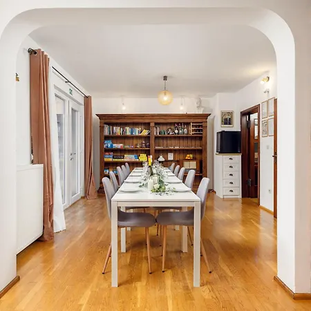 Cozy House Close To Center לינה וארוחת בוקר לובליאנה