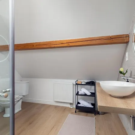 Bed & Breakfast Cozy House Close To Center