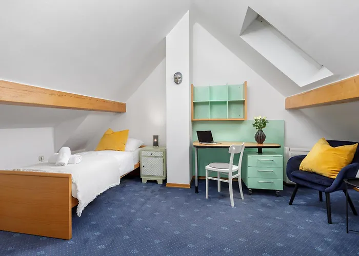 Cozy House Close To Center Bed & Breakfast 4*