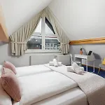 Cozy House Close To Center B&B