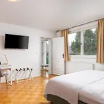 Cozy House Close To Center B&B 4*
